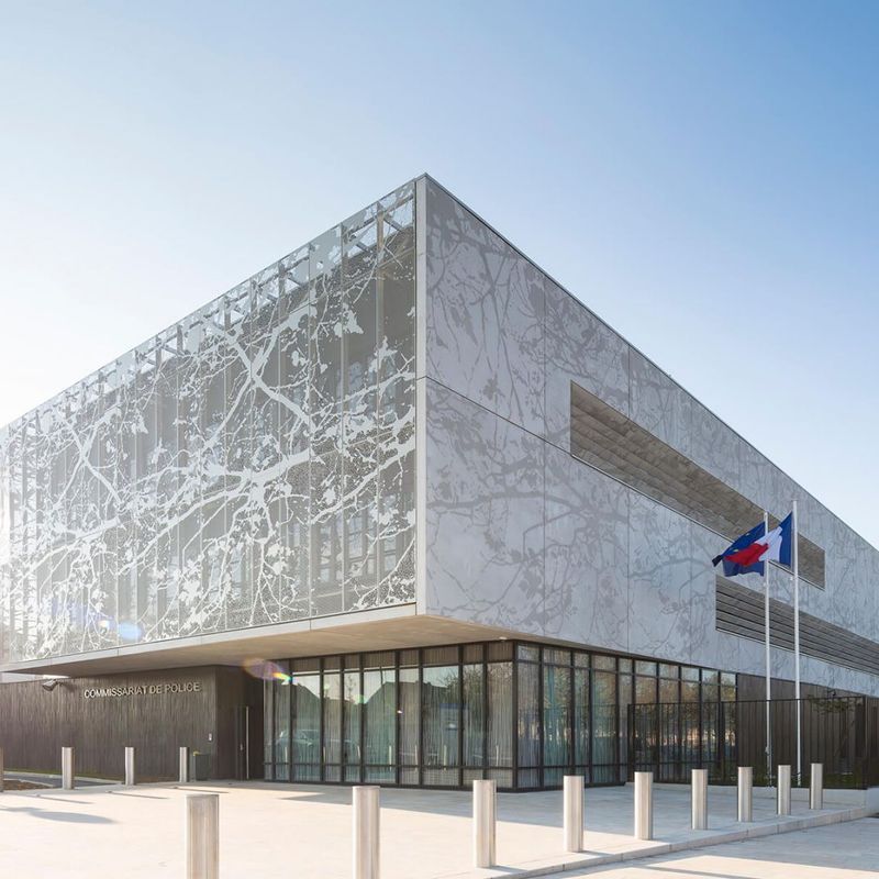 Bureaux de police créatif